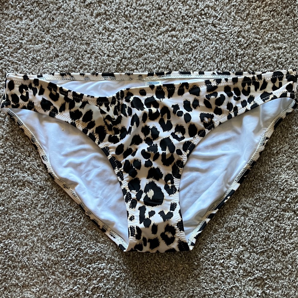Old Navy Black and White Animal Print Bikini Bottoms